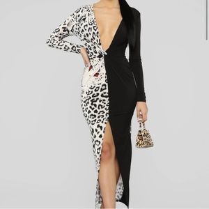 ❗️BRAND NEW NEVER WORN❗️Maxi Dress